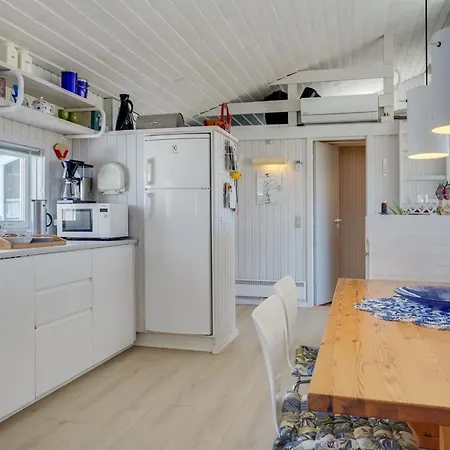 Sigrid - 400m From The Sea By Interhome