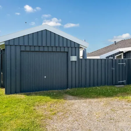 Semesterbostad Sigrid - 400m From The Sea By Interhome *